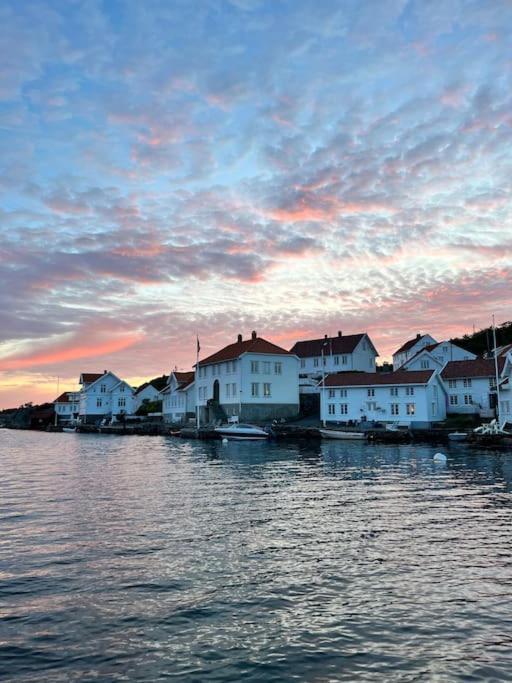 Unik Hytte Med Fjordutsikt Villa Farsund Exterior photo